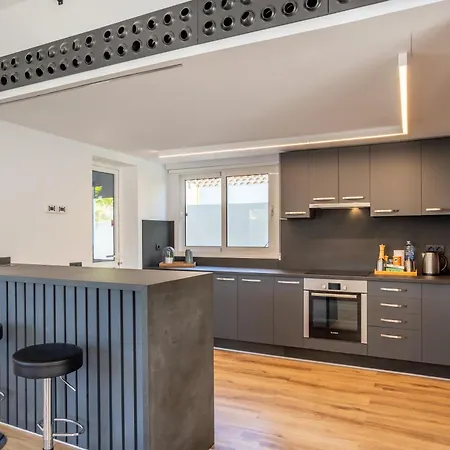 The New Diana * Costa Adeje (Tenerife)