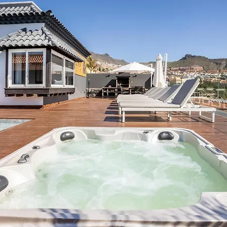 וילה Diana Heated Pool & Bbq אדחה