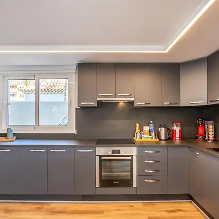 The New Diana アデヘ